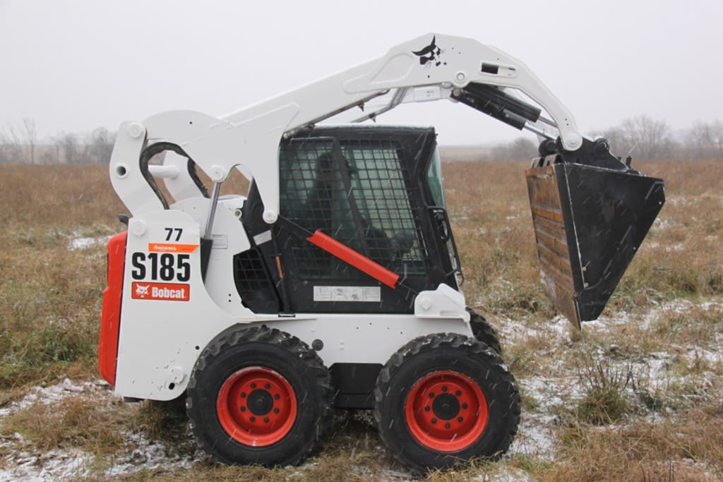 Минипогрузчик Bobcat S185